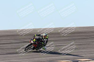 media/Jan-15-2026-Racers Edge (Thu) [[dfebeb70ab]]/3-B Group/Session 2 (Bowl Exit)/